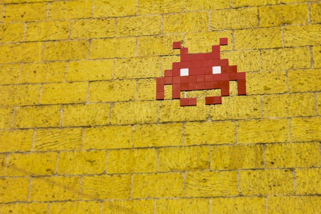 space invaders façon pixel art