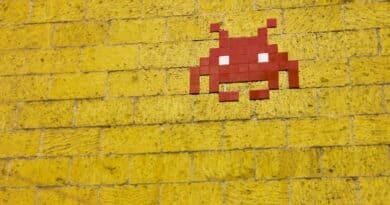 space invaders façon pixel art