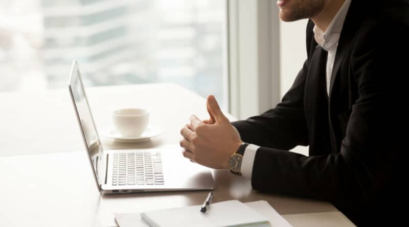 Consultant GEO : pourquoi les entreprises en ont besoin dès aujourd'hui ?